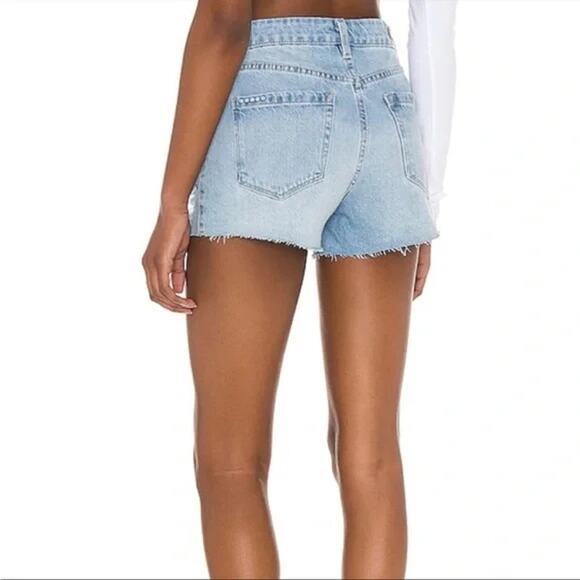 BLANK NYC NWT $68 Read My Lips Vintage High Rise Cut off Shorts Size 24 - Picture 2 of 4